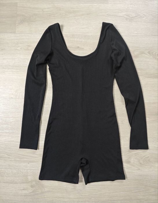боди обтягивающий черный