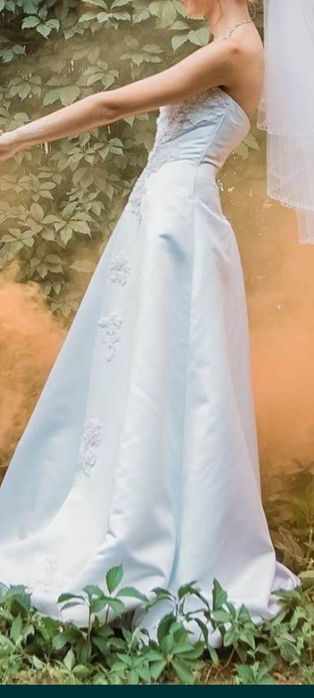 Свадебное платье.