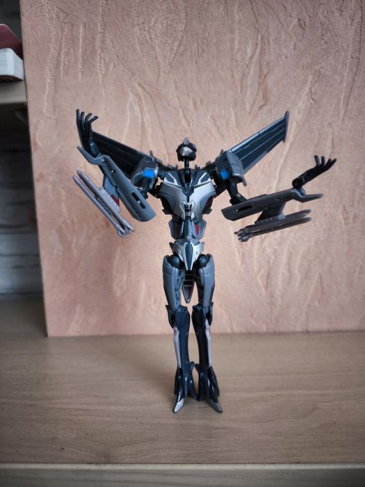 Оригінальний колекційний трансформер First Edition Starscream