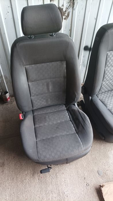 Fotele Audi A6 C5