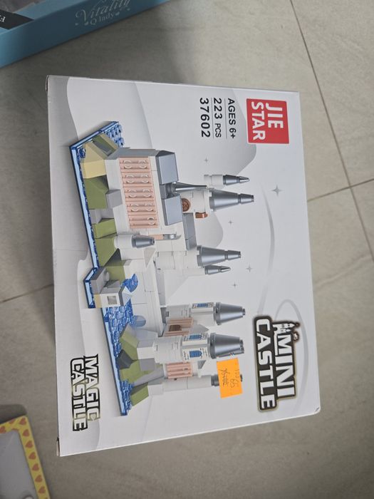 Jie Star Blocks Mini Zamek Magiczny Zamek 223 szt. Klocki konstrukcyjne