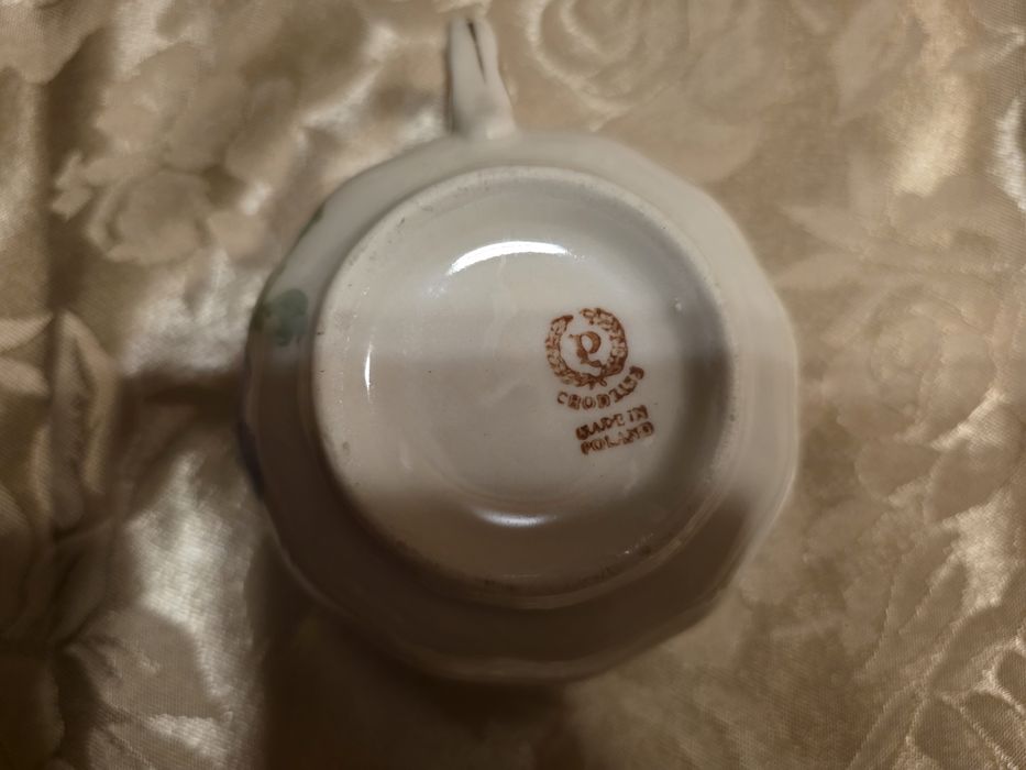 Filiżanki chodzież