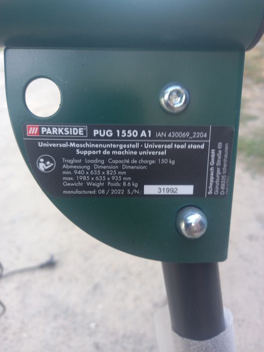 Продам торцовочною пилу.