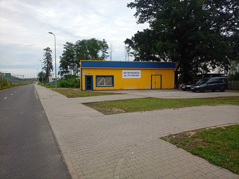 Do wynajęcia nieruchomość zabudowana budynkiem usługowym w Wolicy
