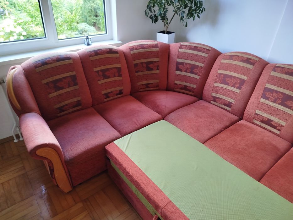 Witam mam do sprzedania dużą rozkładaną kanape