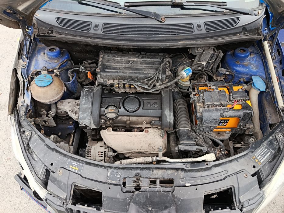 Skoda Roomster 1,4 газ бензин