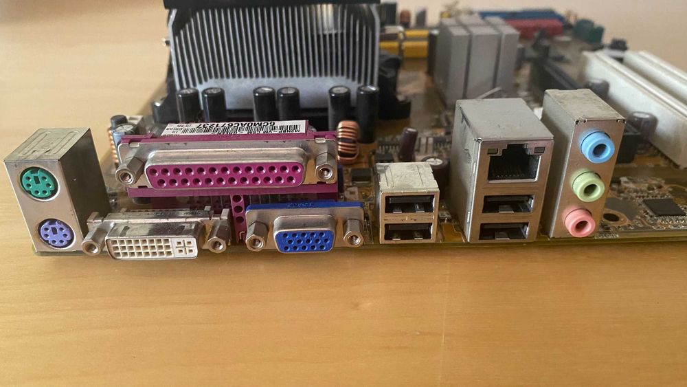 ASUS M2NPV-VM z AMD Athlon 64 X2 3600+