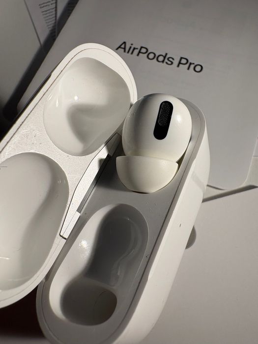 AirPods Pro (1ª geração) – estojo de carregamento sem fios (MagSafe)