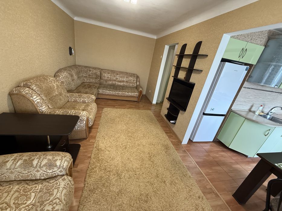 Здам в оренду Студію по Першотравневій