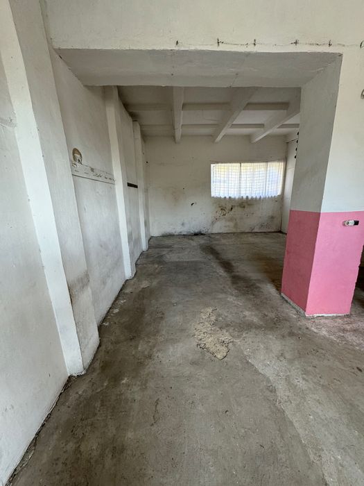 Продается двухэтажное строение