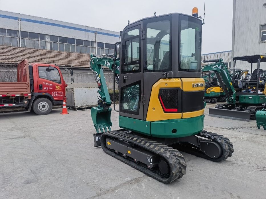 koparka gąsienicowa Lovol 2.8t FR26F-u