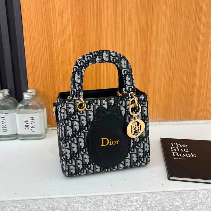 MALA DIOR Elegante
