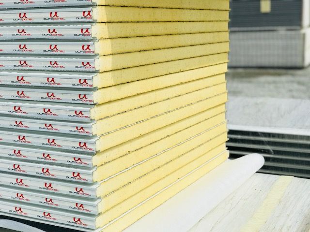 Płyta warstwowa pianka PIR blacha dachowa płyty warstwowe dachowe 1gat