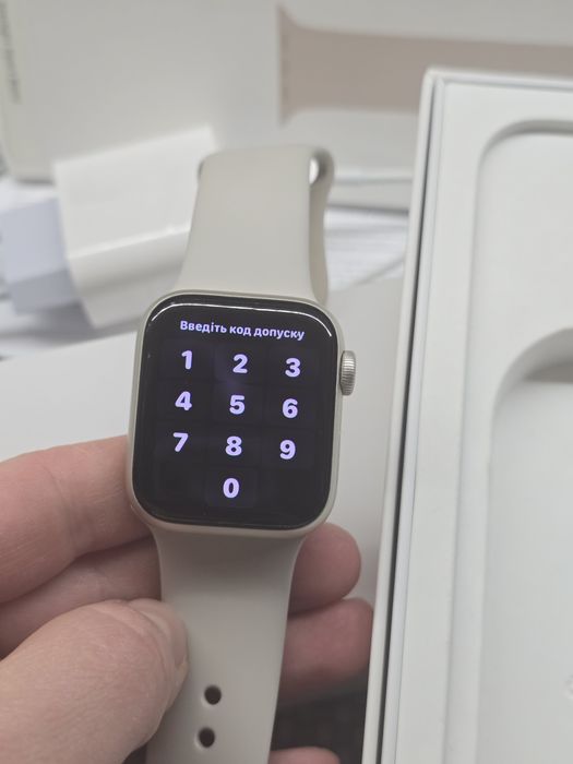 Apple Watch SE Идеальные 40mm Starlight