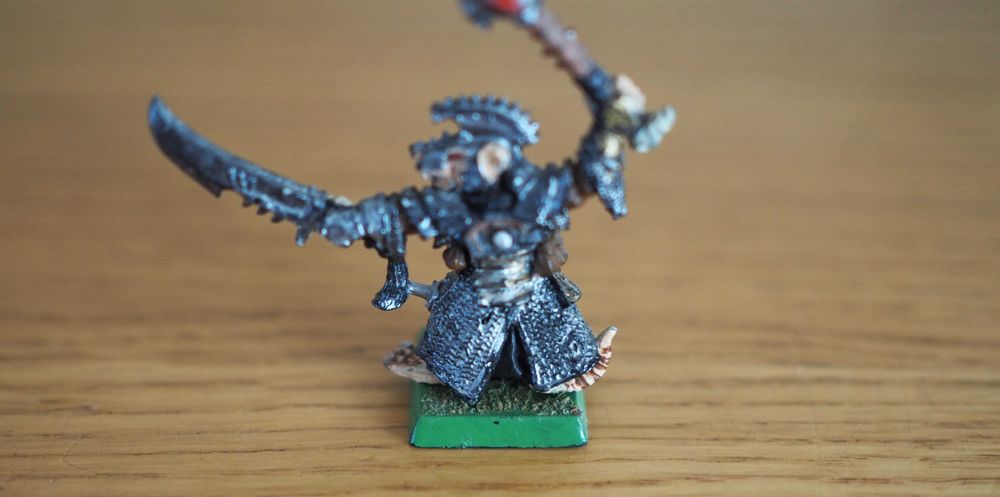 Figurka Games Workshop, Warhammer, Queek Headtaker, 1995r.