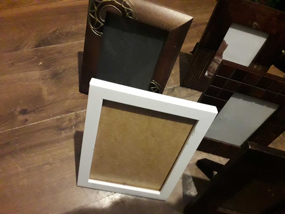 zestaw 5 dużych ramek drewnianych przyozdabianych
