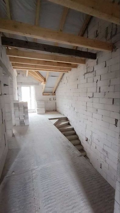 Продається ДУПЛЕКС з гаражем та власним подвір'ям, СОЦ. програми