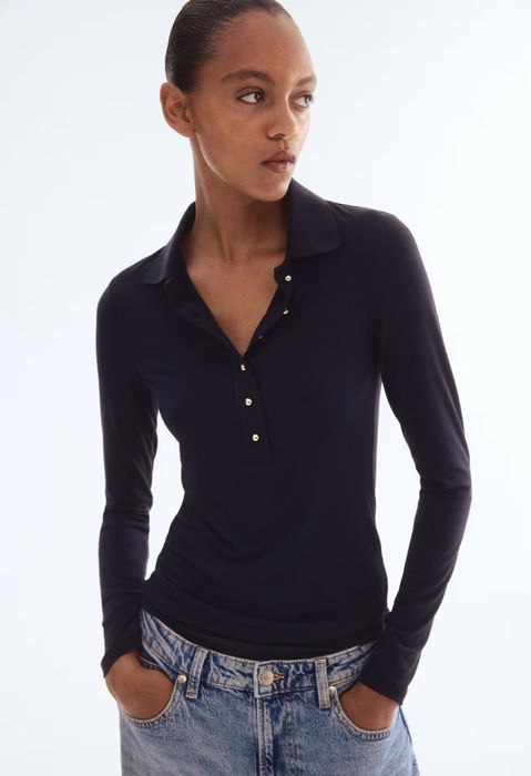 H&M поло з м’якого трикотажу в рубчик.