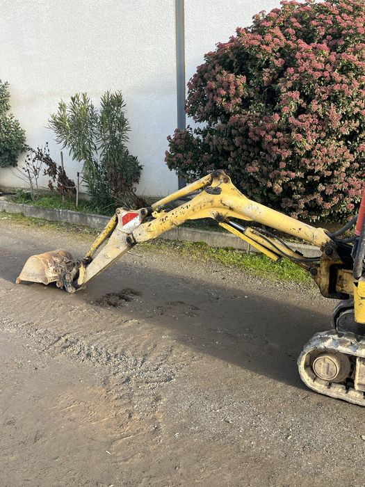 Giratória Komatsu PC 1.2