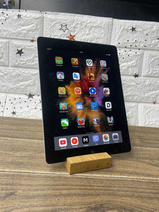 Планшет Apple iPad