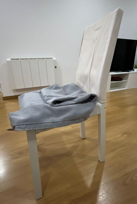 Mesa de jantar e 6 cadeiras