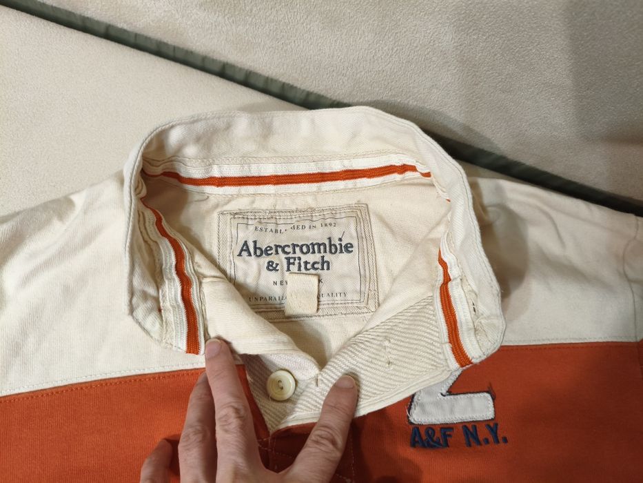 Мужской лонг-слив Ambercrombie&Fitch.