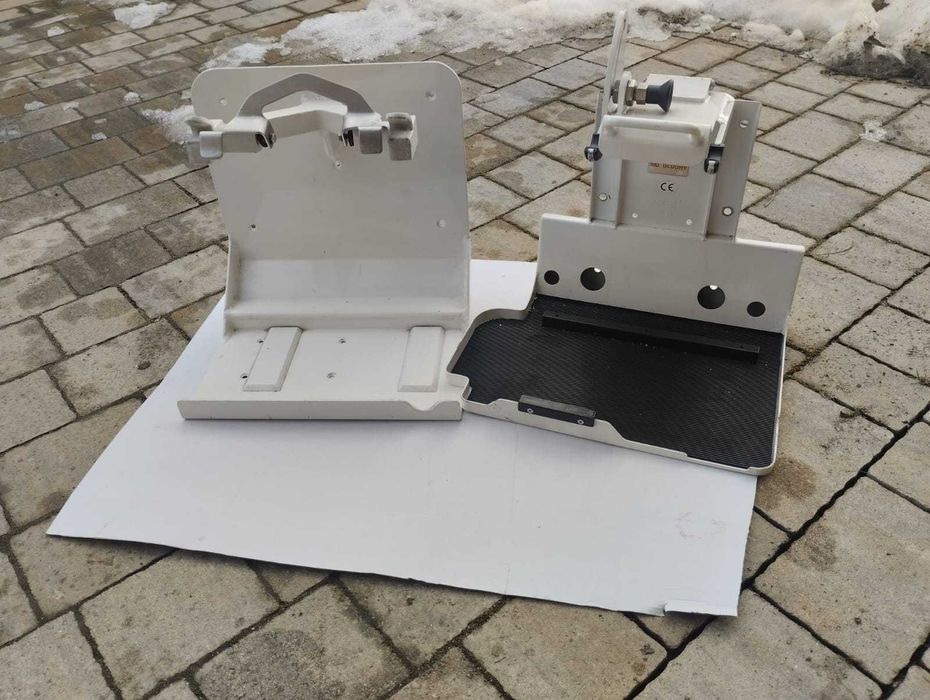 uchwyt do defibrylatora lifepac ,ambulans