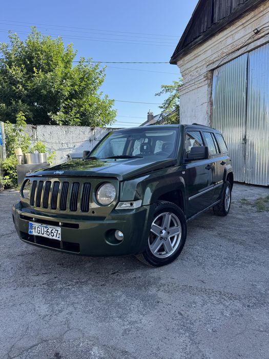 Продам джеп патріот