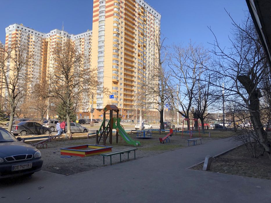 Без % Під Ремонт Продаж 1 к. кв. 39,4 м. Мінський Масив Д. Павличка 10