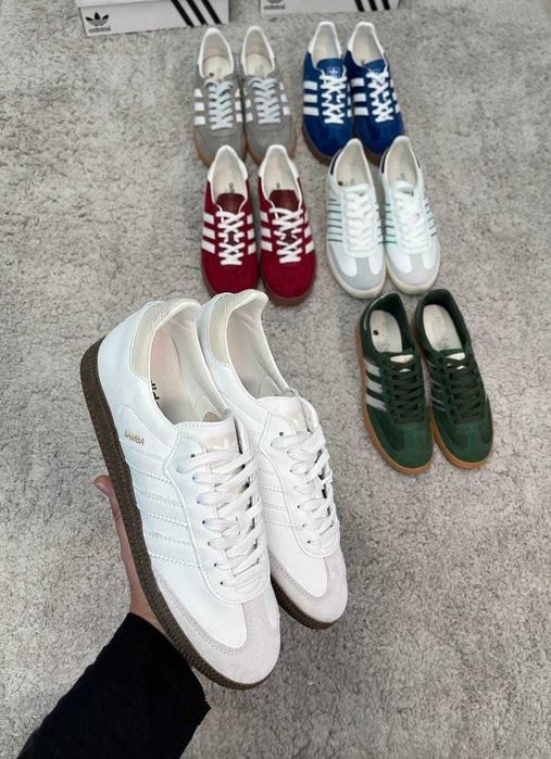 Sapatilhas azul marinho modelo Spezial