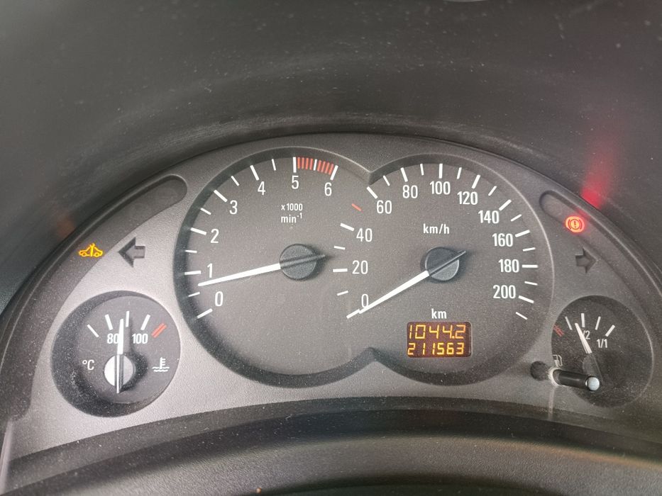 Opel corsa 2005 1.3cdti