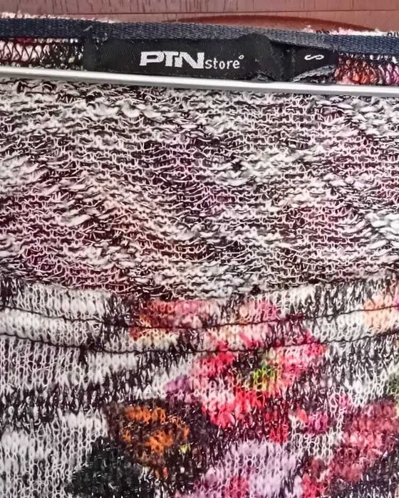 Camisa de Manga 3/4 PTN Store – Tamanho S – Quase Nova