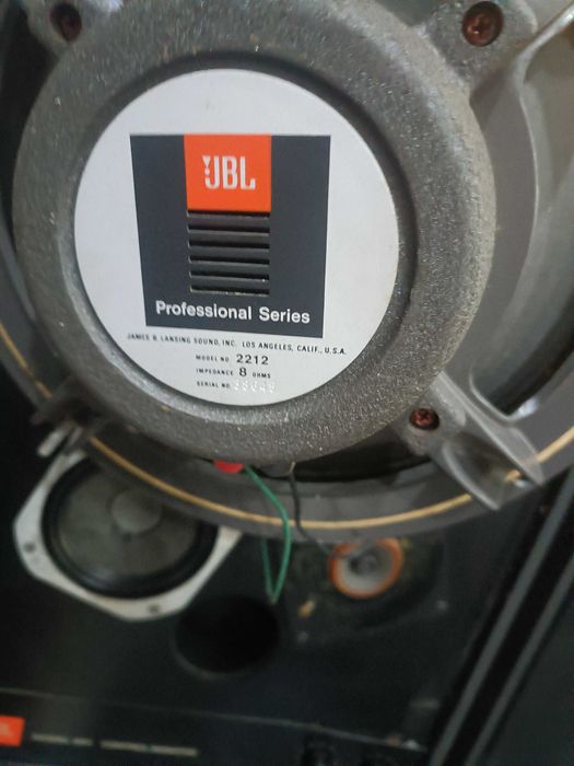 Par de Colunas de som JBL 4311