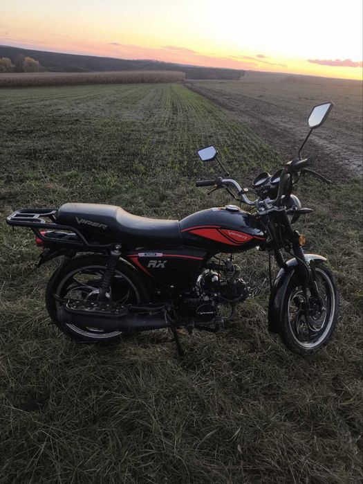 Viper V125P з номерним знаком