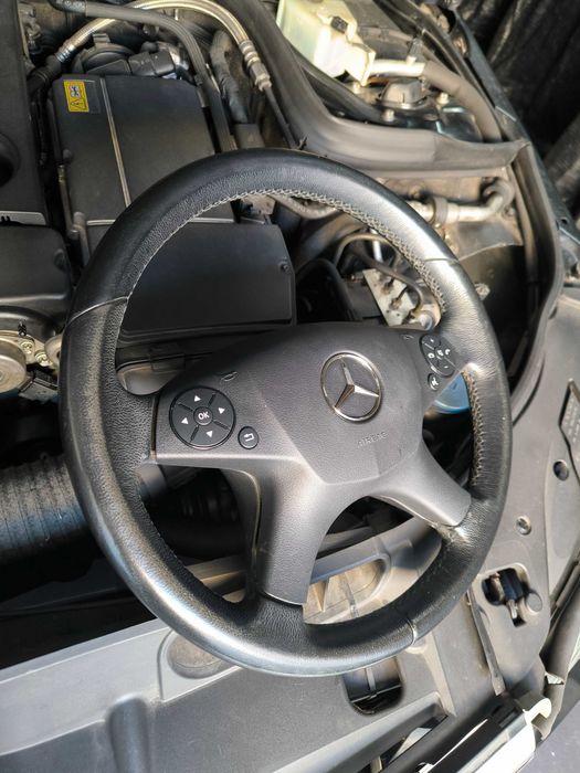 Volante Mercedes com airbag