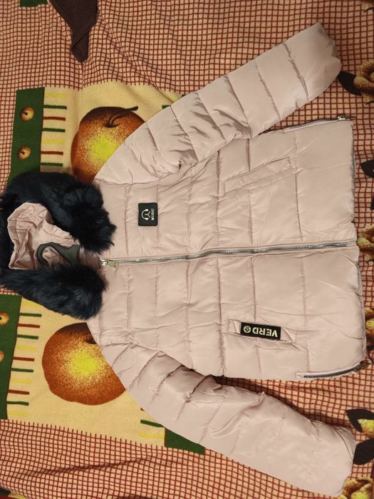 Зимова куртка нова