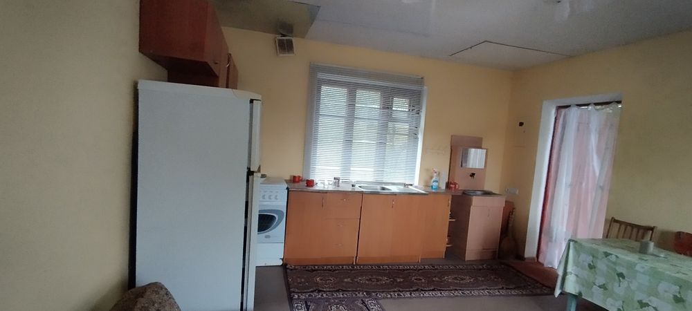 Продається дача в Грузевиці з комунікаціями