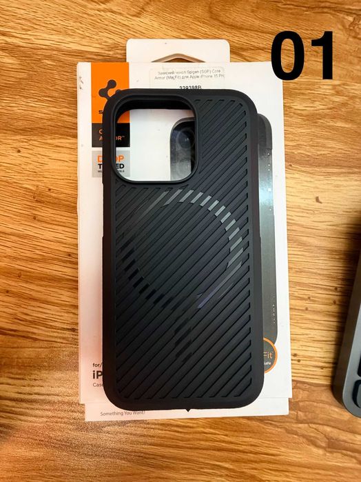 Чохли iPhone 15 Pro | Spigen, OtterBox, Leather Case