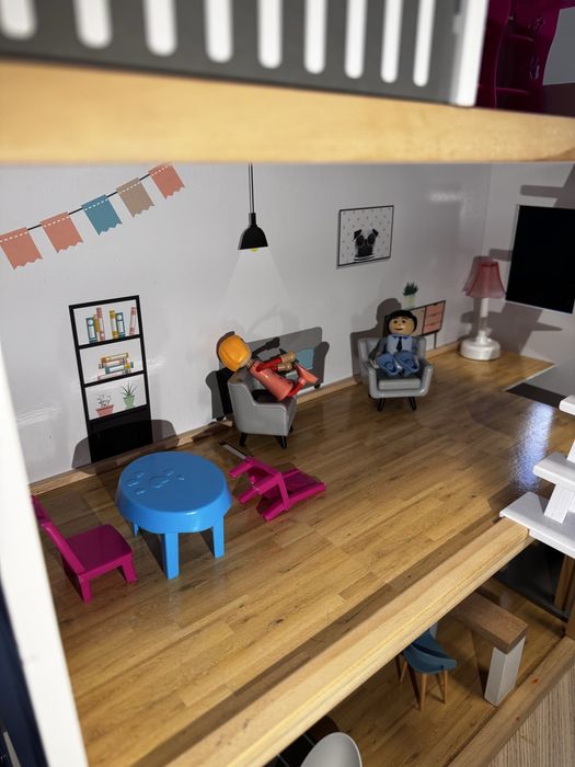 Domem dla lalke duzy