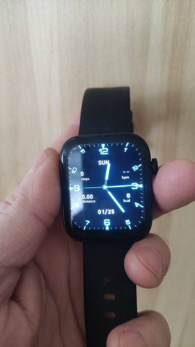 Смарт-годинник.Стан нового.