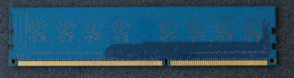 Модуль пам`яті Hynix DDR3 2GB 1333 Mhz 10600U БУ