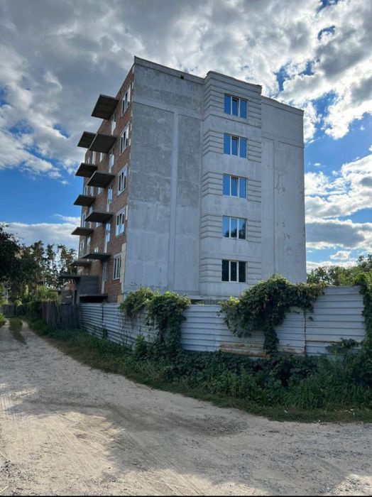 Інвестиційний проєкт -житловий комплекс у Тарасівці , Київська область