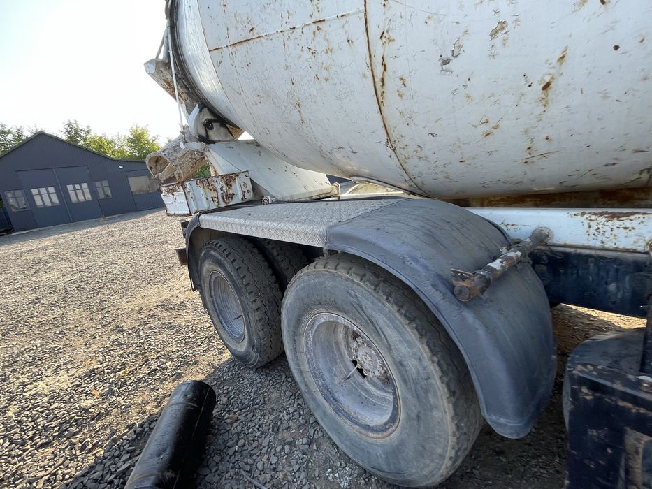 Продам кронштейни бризговиків