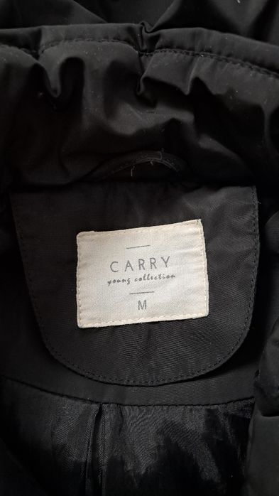 Ocieplana kurtka z kapturem