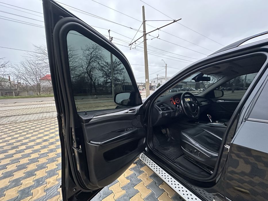 BMW X5 E70 3.0D M57 2009 год 16500$ в Одессе в отличном состоянии