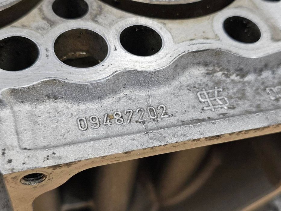 blok silnika d5244t15 volvo v60 s60 xc60 xc70 v70 s80 09487202
