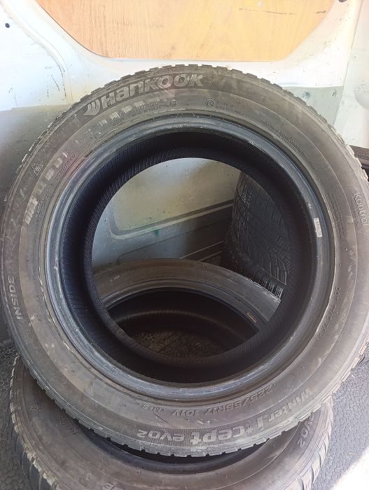 Opony zimowe 225/55/17