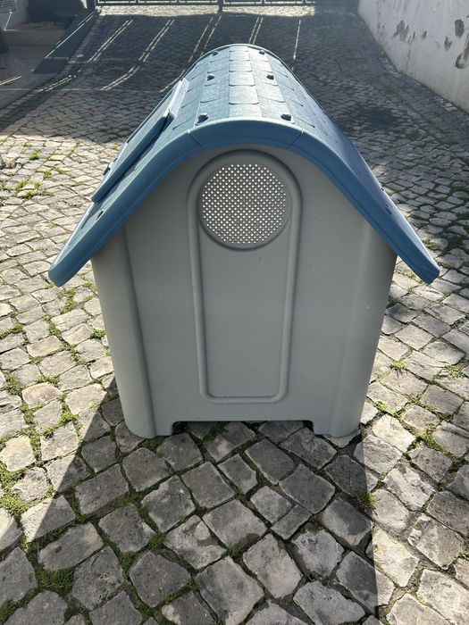 Casota de plástico - Tamanho Médio Grande