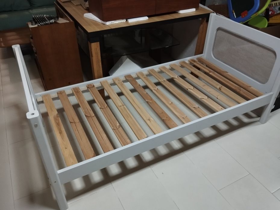 Cama individual/criança