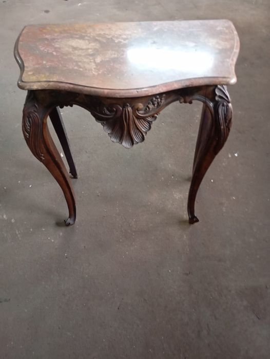 Vendo esta cardecia muita bonita bom estado